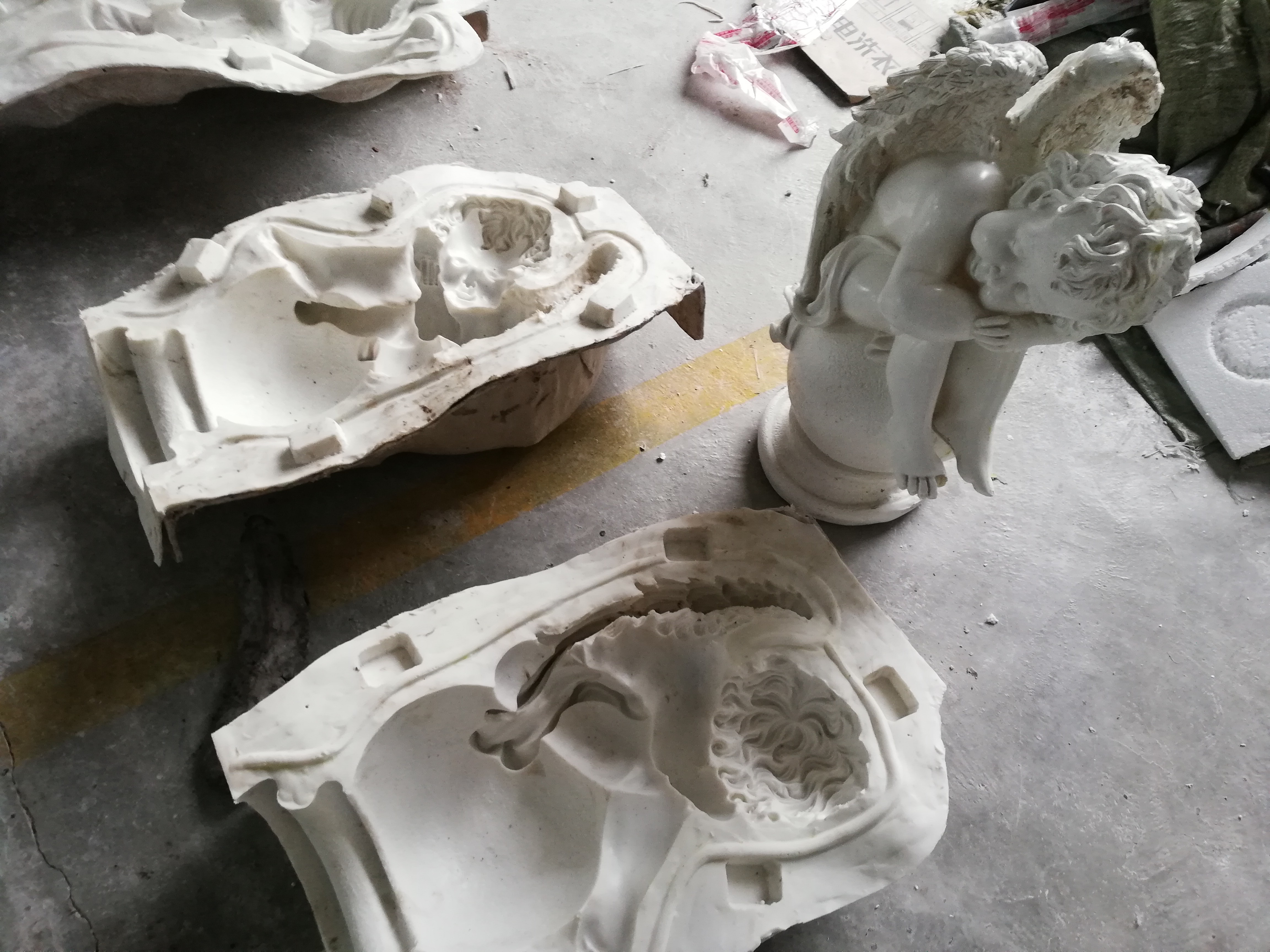 縮合型模具硅膠怎么開分片模 ？